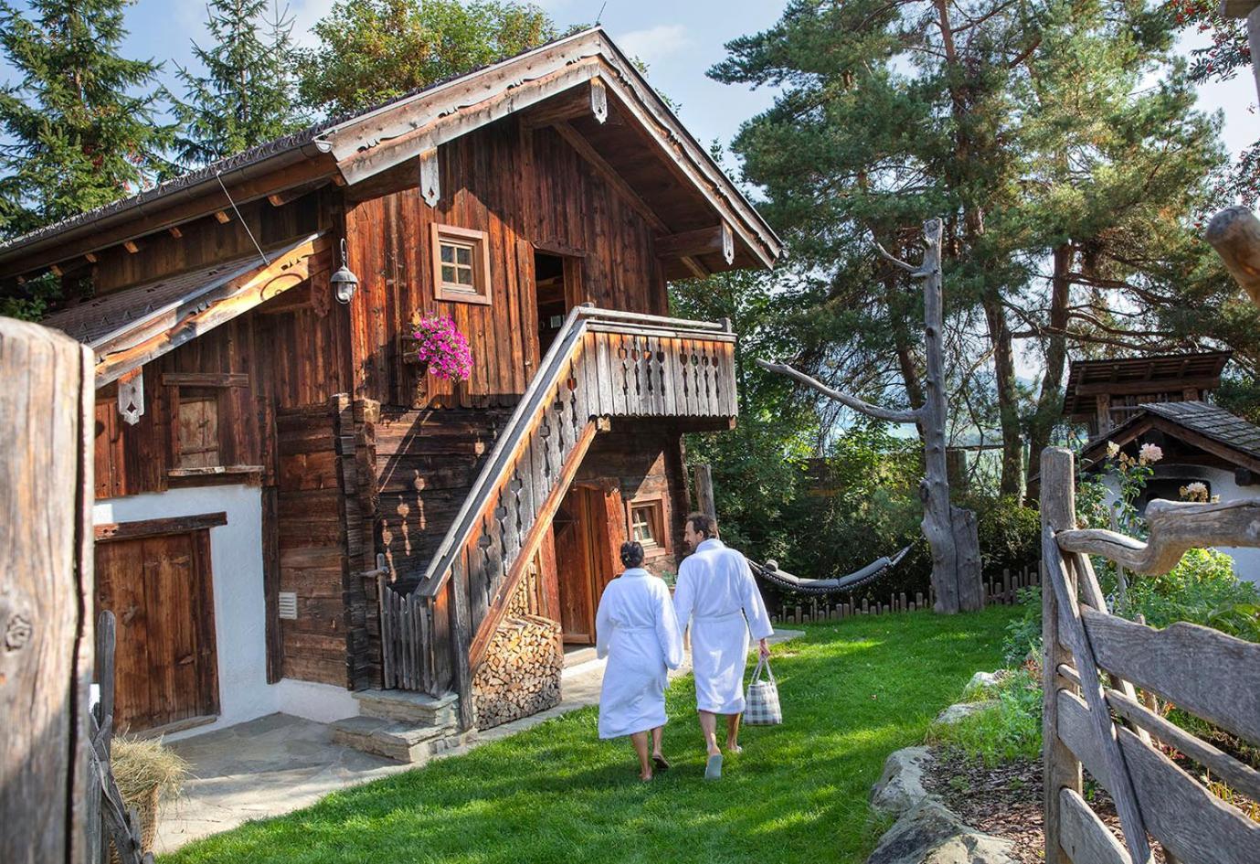 Hotel Herrschaftstaverne Хаус им Енщал Екстериор снимка