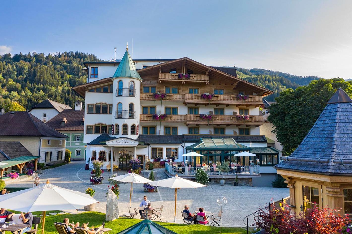 Hotel Herrschaftstaverne Хаус им Енщал Екстериор снимка